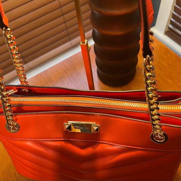 NWT Michael Kors Whitney Quilted Tote in Orange with Gold Hardware w/dustbag - Picture 6 of 14